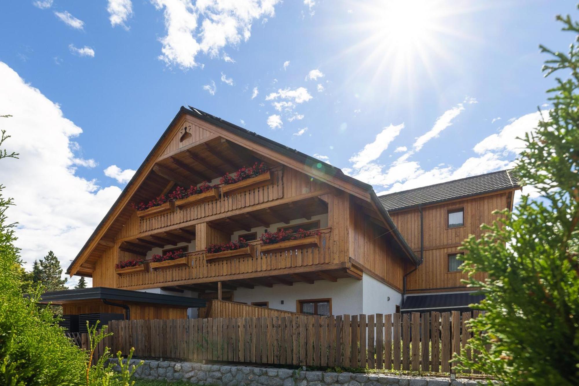 Hotel Lipa Kranjska Gora Exterior foto